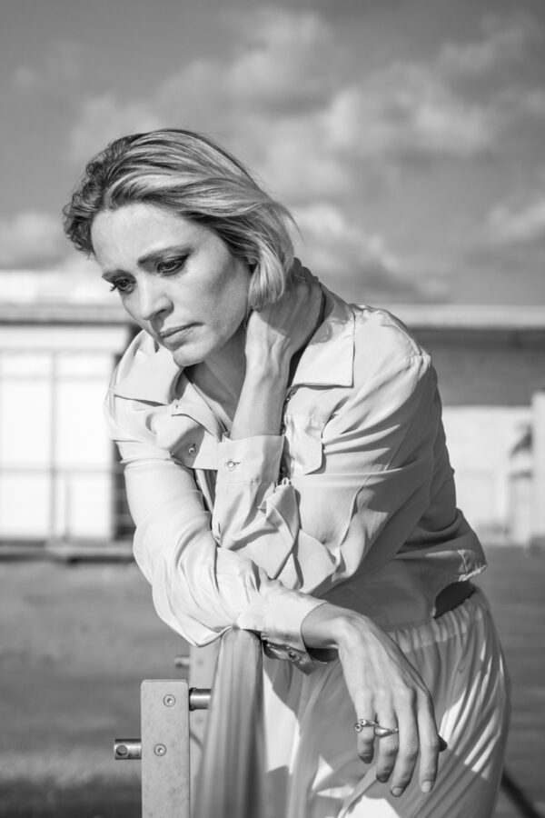 people, roma, bianco e nero, portrait, ritratti, roma portrait, carmine santagata, visual photography, ritratto, woman, ritratto donna, foto donna, portrait man, portrait bnw, model, agency, blacknwhite, carminesantagata, visualphotography, fotografia autore, beauty, light, modelle, modella, fotografia di moda, fotografia fashion, fotografia beauty, project, bnw project, bellissime foto roma, ritratti roma, matrimonio roma, moda roma, actress, attrice, foto attrici, attrici, mare, roma magliana, editorial, magazine, Peter lindbergh, foto moda donna, foto editoriali, riviste moda, foto magazine, angelica cacciapaglia, angelica cacciapaglia attrice,