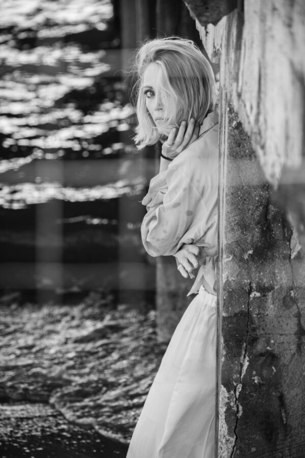 people, roma, bianco e nero, portrait, ritratti, roma portrait, carmine santagata, visual photography, ritratto, woman, ritratto donna, foto donna, portrait man, portrait bnw, model, agency, blacknwhite, carminesantagata, visualphotography, fotografia autore, beauty, light, modelle, modella, fotografia di moda, fotografia fashion, fotografia beauty, project, bnw project, bellissime foto roma, ritratti roma, matrimonio roma, moda roma, actress, attrice, foto attrici, attrici, mare, roma magliana, editorial, magazine, Peter lindbergh, foto moda donna, foto editoriali, riviste moda, foto magazine, angelica cacciapaglia, angelica cacciapaglia attrice,